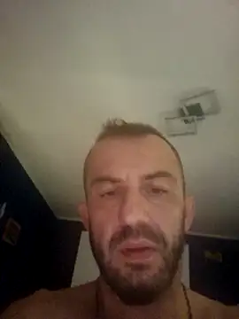 Snapshot of Anere84s chatting on 09/11/25, 12:11 Anere84s online show from 09/11/25, 12:11