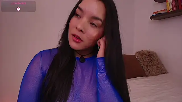 Snapshot of Evelyn__16 chatting on 07/01/26, 02:51 Evelyn 16 online show from 07/01/26, 02:51