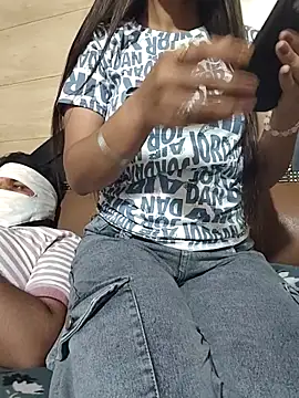 Snapshot of dollysapna1 chatting on 09/13/25, 06:02 dollysapna1 online show from 09/13/25, 06:02