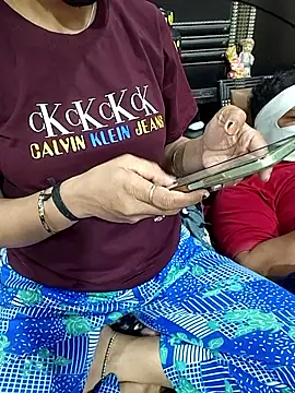 Snapshot of dollysapna1 chatting on 02/19/26, 06:48 dollysapna1 online show from 02/19/26, 06:48