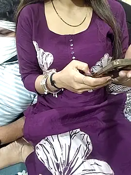 Snapshot of dollysapna1 chatting on 03/28/26, 05:07 dollysapna1 online show from 03/28/26, 05:07