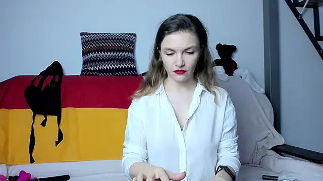 Snapshot of Katherine_Twilight chatting on 03/21/25, 03:57 Katherine Twilight online show from 03/21/25, 03:57