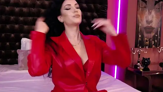 Snapshot of StephanyMillan chatting on 12/22/25, 06:21 StephanyMillan online show from 12/22/25, 06:21