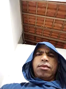 Carlosalbertobezerraamori online show from 11/11/25, 08:03