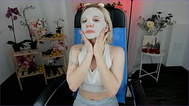 AuroraWrenfield online show from 01/07/26, 12:46