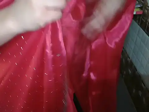 Snapshot of lovepihuu chatting on 03/24/26, 06:29 lovepihuu online show from 03/24/26, 06:29