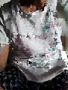 Snapshot of Sx-Maniya chatting on 04/18/26, 01:04 Sx-Maniya online show from 04/18/26, 01:04