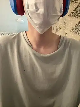 AyatoriKamado online show from 10/04/25, 08:12