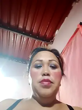 Snapshot of shaktisub_ chatting on 11/11/25, 12:32 shaktisub online show from 11/11/25, 12:32