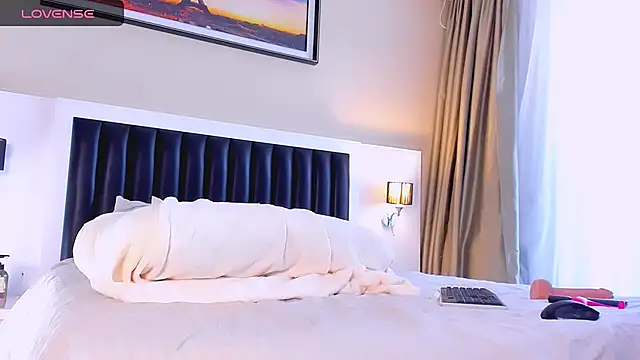 marrenaa online show from 11/23/25, 07:08