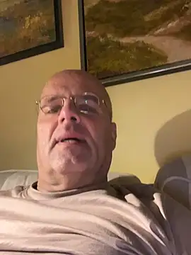 Snapshot of Renebisex chatting on 02/14/26, 05:32 Renebisex online show from 02/14/26, 05:32