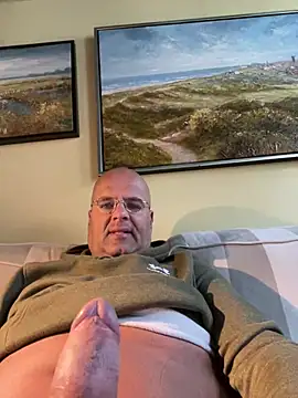 Snapshot of Renebisex chatting on 03/28/26, 06:46 Renebisex online show from 03/28/26, 06:46