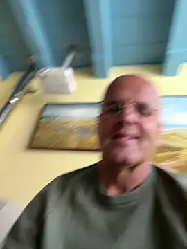 Snapshot of Renebisex chatting on 04/26/26, 12:03 Renebisex online show from 04/26/26, 12:03