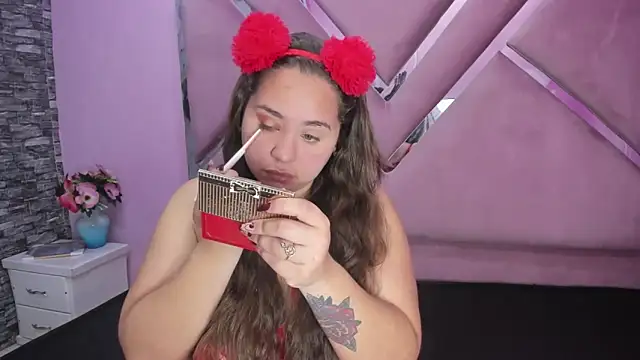 LucyOwen 18 online show from 09/09/25, 01:10