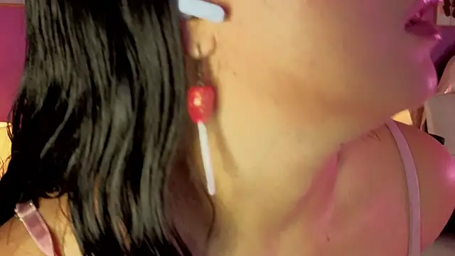 Snapshot of LiLLiAnderson chatting on 09/15/25, 11:54 LiLLiAnderson online show from 09/15/25, 11:54