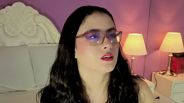 Snapshot of LiLLiAnderson chatting on 10/06/25, 11:40 LiLLiAnderson online show from 10/06/25, 11:40