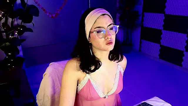 LiLLiAnderson online show from 03/24/26, 11:59