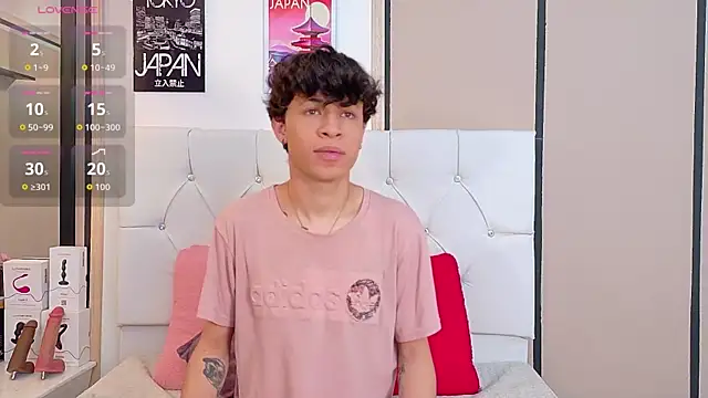 Axel  Evans online show from 11/24/25, 12:38