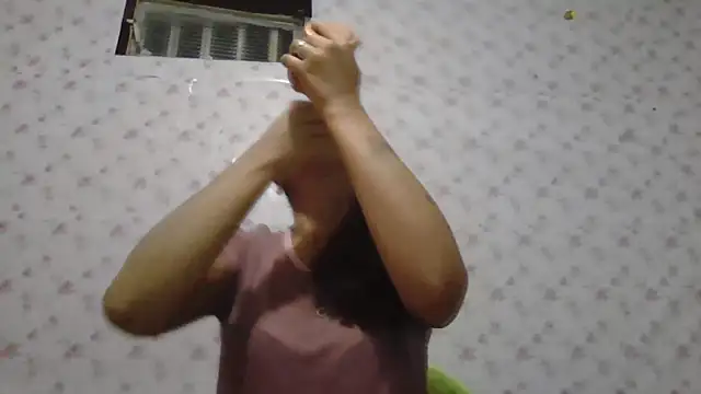 Roselingalvis13 online show from 03/07/26, 02:52