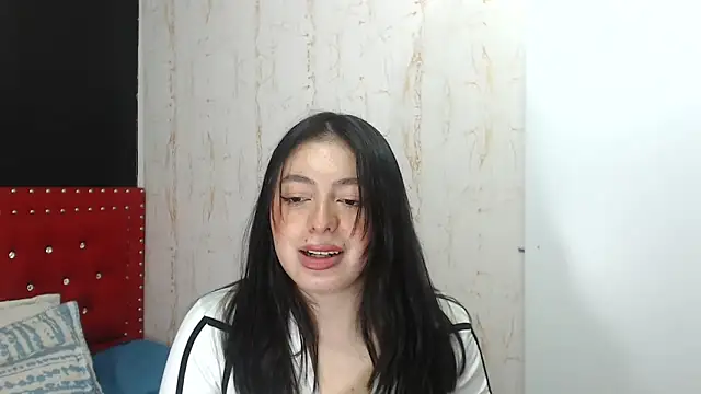 MiaKimky online show from 11/18/25, 05:06