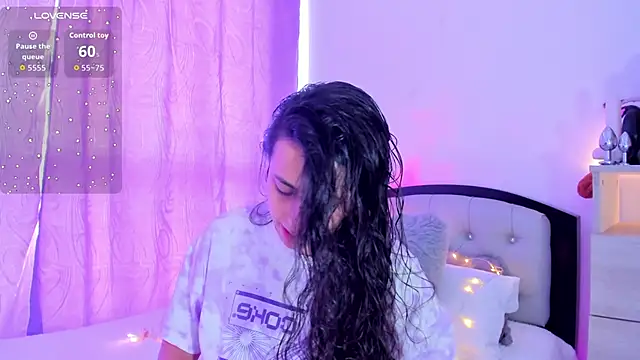 my aleja  online show from 01/18/26, 03:27