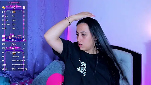 my aleja  online show from 04/08/26, 08:36