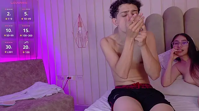 Snapshot of juliie_star chatting on 04/05/26, 11:35 juliie star online show from 04/05/26, 11:35