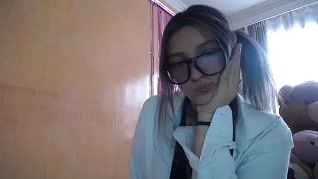 miss lilieth online show from 01/31/26, 08:18