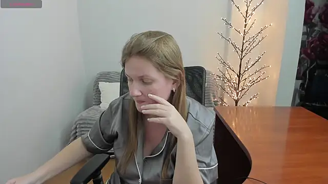 Alisha Skyes online show from 12/20/25, 06:48