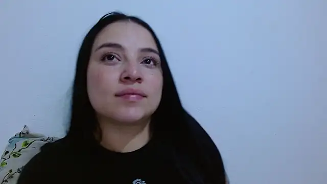 isabel 24 gil online show from 03/18/26, 10:02