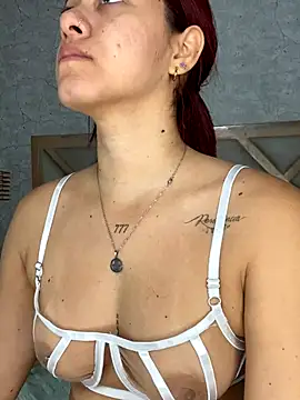 Sofy-Acevedo online show from 10/28/25, 12:30