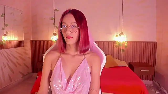 daphne courtis online show from 02/04/26, 03:12