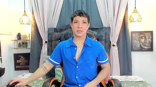 Snapshot of AustinCole01 chatting on 10/22/25, 10:42 AustinCole01 online show from 10/22/25, 10:42