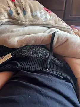 rrrrrriyyffhyeeee online show from 04/12/26, 03:11