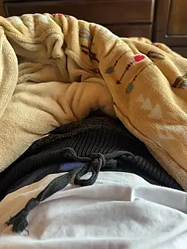 rrrrrriyyffhyeeee online show from 04/13/26, 06:19