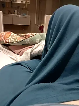 Snapshot of Exterminador48 chatting on 02/12/26, 10:05 Exterminador48 online show from 02/12/26, 10:05