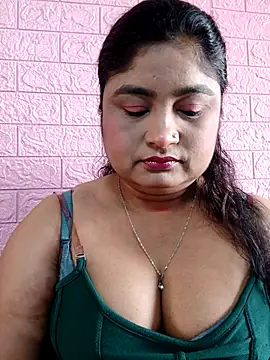 Snapshot of hornyriyanka chatting on 03/07/26, 02:41 hornyriyanka online show from 03/07/26, 02:41