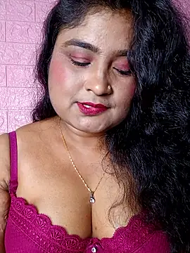 Snapshot of hornyriyanka chatting on 03/09/26, 05:50 hornyriyanka online show from 03/09/26, 05:50