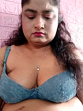 Snapshot of hornyriyanka chatting on 03/16/26, 05:44 hornyriyanka online show from 03/16/26, 05:44