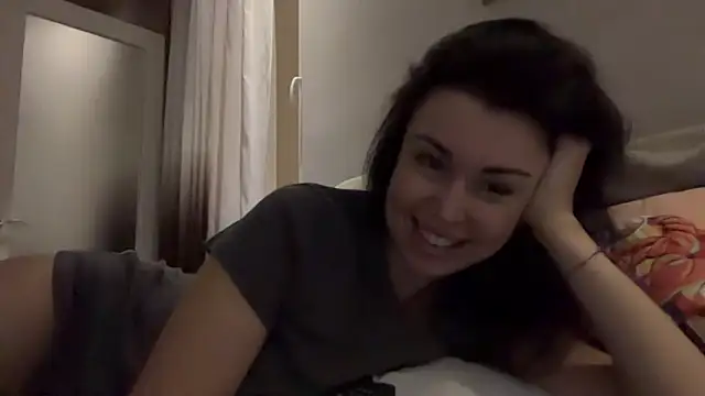 Gilin1 online show from 11/19/25, 08:20