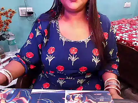 Snapshot of PREETI_BABY chatting on 04/06/26, 03:59 PREETI BABY online show from 04/06/26, 03:59