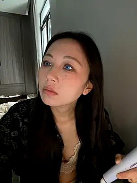 haiyan125216 online show from 11/12/25, 07:20