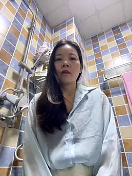 xinmeng-000 online show from 12/23/25, 06:44