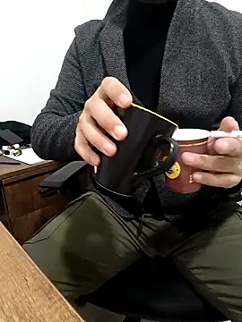 Yaman 33 online show from 03/30/26, 06:14