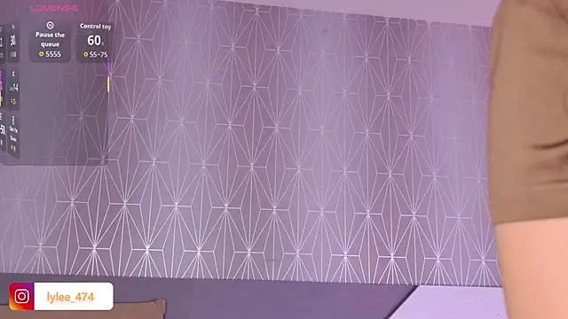 Snapshot of Celine_Lee chatting on 12/02/25, 02:34 Celine Lee online show from 12/02/25, 02:34