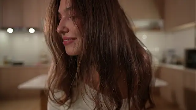 Snapshot of LIttle_Rina_ chatting on 04/12/26, 08:03 LIttle Rina online show from 04/12/26, 08:03