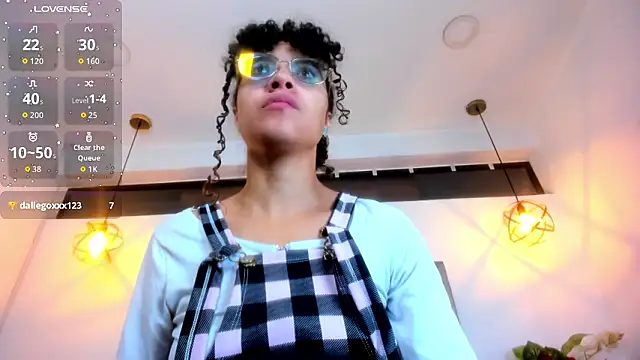 Hanna Cornee  online show from 02/14/26, 01:08