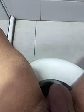 Snapshot of MeuDelicia chatting on 11/02/25, 01:02 MeuDelicia online show from 11/02/25, 01:02