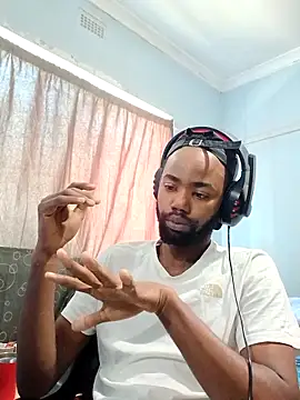 Snapshot of GhostYangempela chatting on 09/21/25, 08:49 GhostYangempela online show from 09/21/25, 08:49