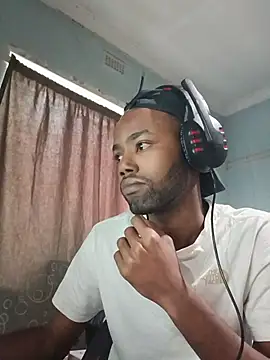 Snapshot of GhostYangempela chatting on 11/08/25, 03:12 GhostYangempela online show from 11/08/25, 03:12